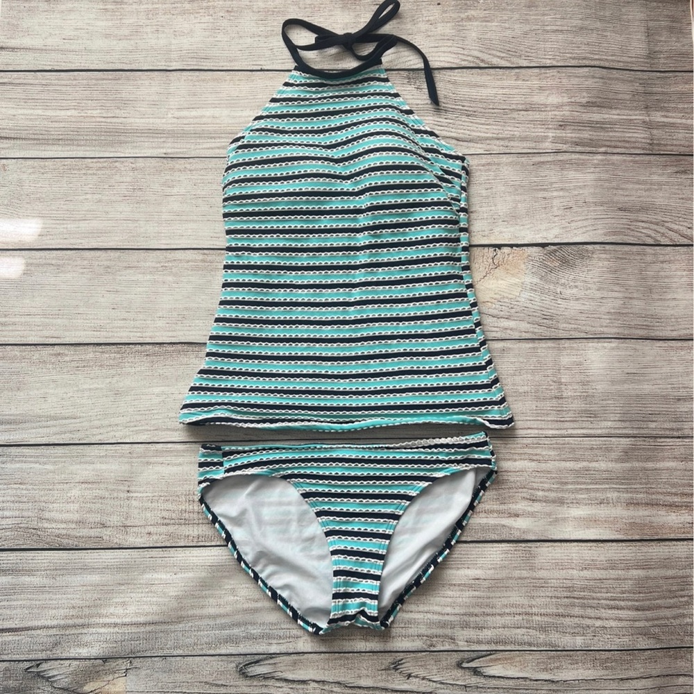 Eyelet Halter Tankini Swimsuit Size Medium
